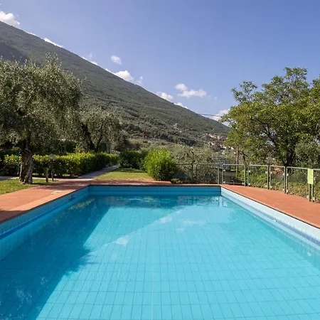 Appartamenti Albatros Brenzone sul Garda Exterior foto