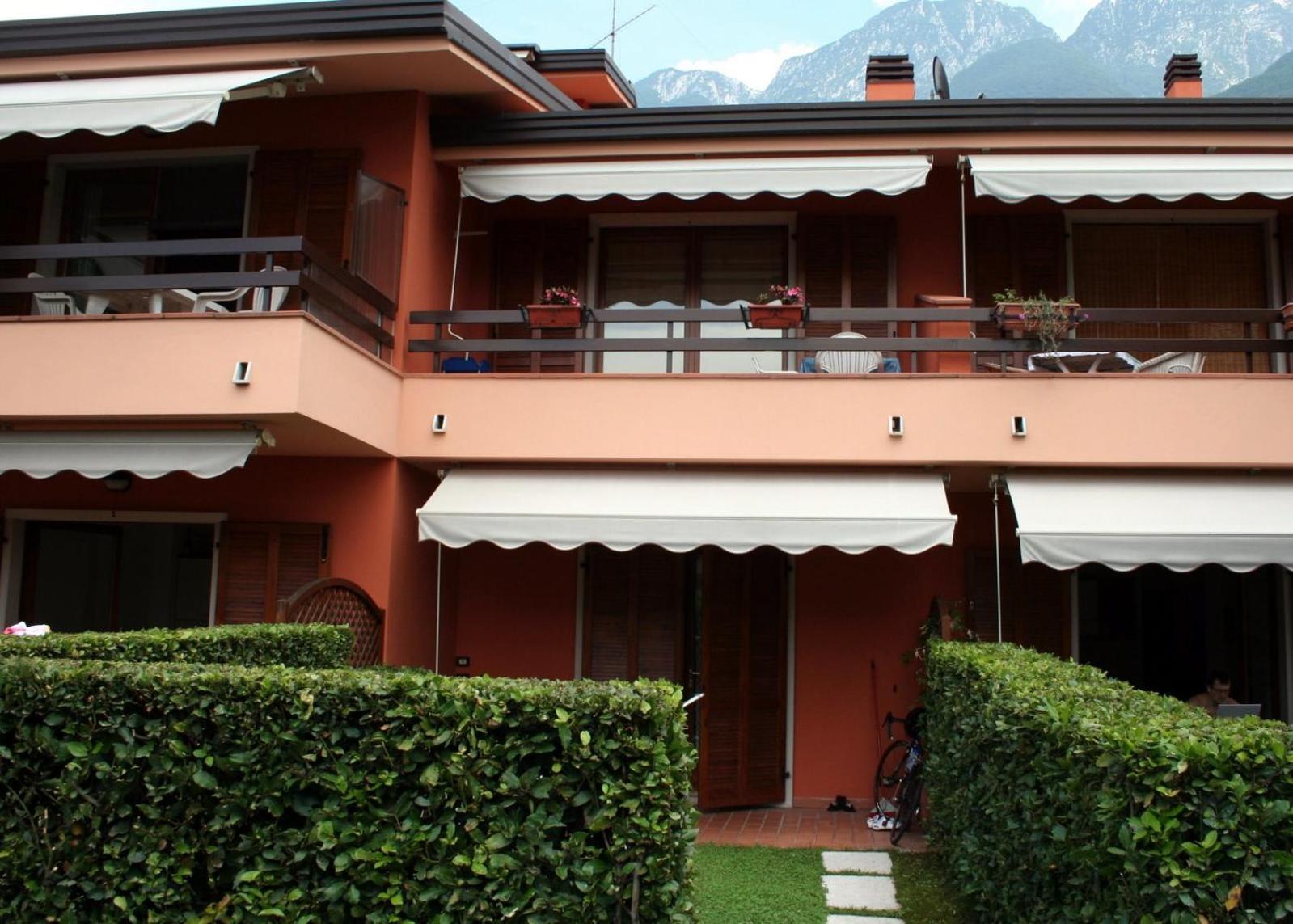 Albatros Apartment *