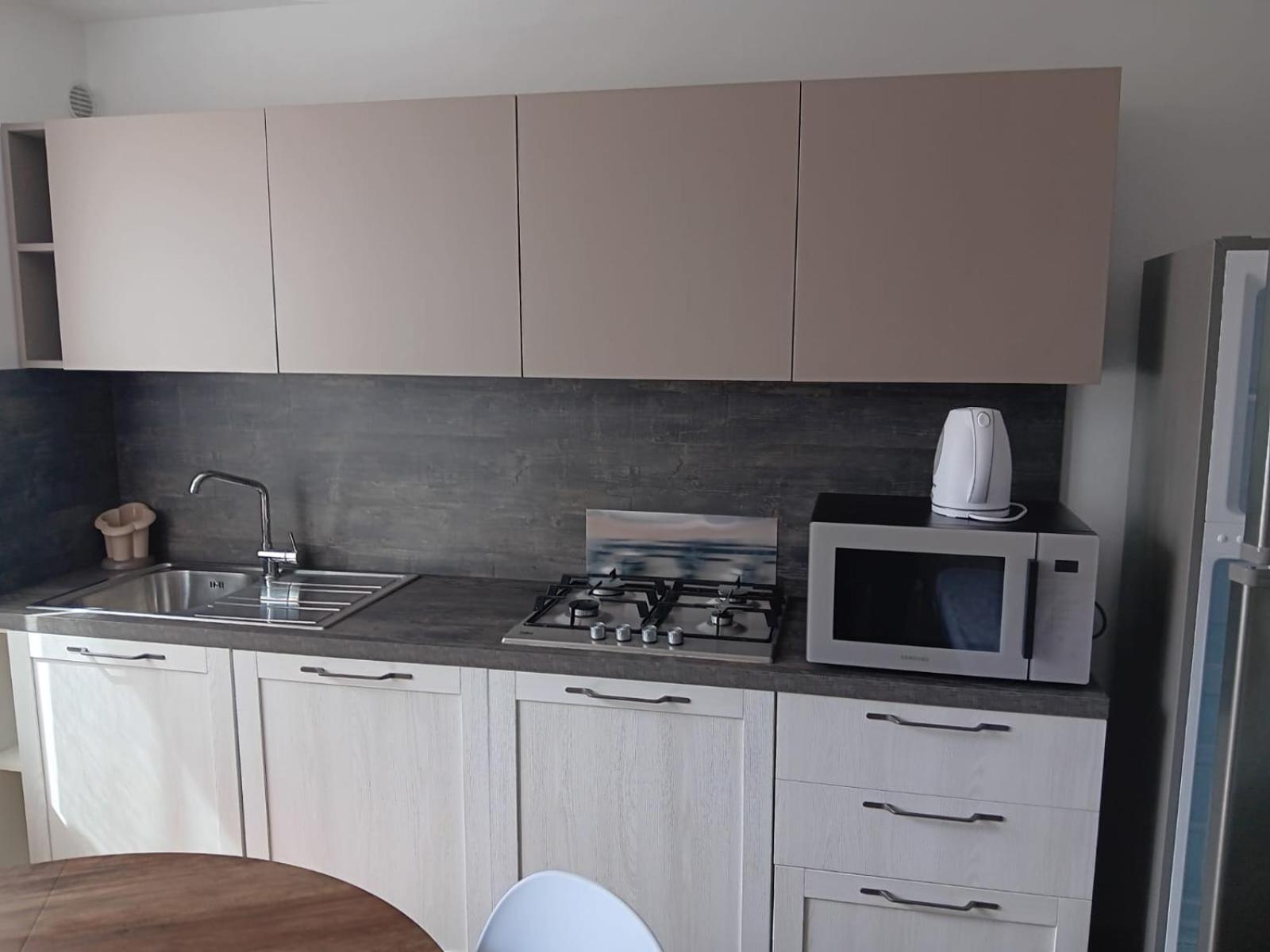 Albatros Apartment *